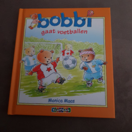 Monica Maas - Bobbi is going to play football  9789020684162