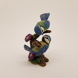 Garden Romances bird figurine Sculpture Collections