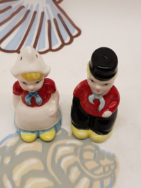 Farm set as salt and pepper set
