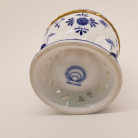 Porcelain Ei Delft Blue marked