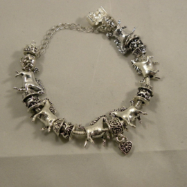 Pandora Look bracelet with horses