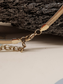 Vintage abstrakte goldfarbene Halskette