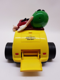 M&M-Spender im Hot Rod