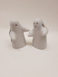 Greeting People Salt and Pepper Shakers
