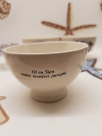 Ot en Sien 3 kleine schaaltjes met tekst