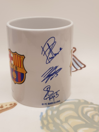 FCB-Fußballbecher mit Unterschriften