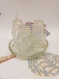 Vintage 4-teiliges Salz- und Pfefferstreuer-Set aus Glas