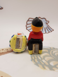 Bauer und Bäuerin als Bleistiftspitzer