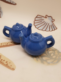 Teekannen als Salz- und Pfefferstreuer