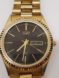 Citizen CQ Quartz Day-Date 6100-R 00391 Vintage-Uhr