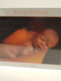 Anne Geddes - Slapende Abby puzzel 900