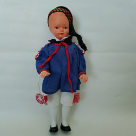Doll's Trachten klederdracht poppetje jaren 60