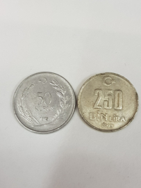 Türkei 50 Kurus und 250 Bin Lira