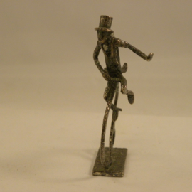 A.N.W.B. miniatuur mannetje op de fiets