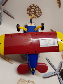 M&M airplane dispenser