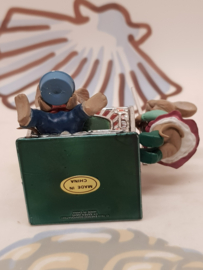 Weihnachtsbaumschmuck aus Spielautomaten mit Mäusen