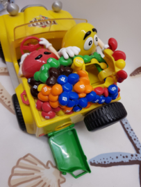 M&M Auto Jeep dispenser