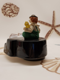 Klavier-Spieluhr mit Clown