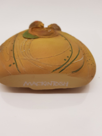Mackintosh figurine from Parastone