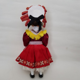 Doll's Trachten klederdracht popje Eifel jaren 60