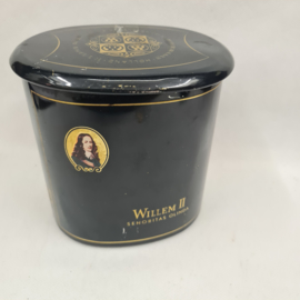 Willem II old cigar tin