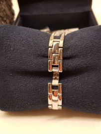 Anne Klein Damenuhr mit Strasssteinen