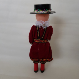 Brocant English traditional costume doll 60s