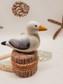 Pfeffer- und Salzmöwe auf Bint 2 Teile