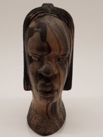 Afrikanischer Pokal aus Holz