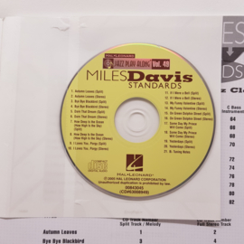 Miles Davis Standards 10 Jazz Classics met CD