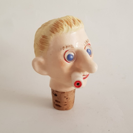 Bottle stopper face with sigaret