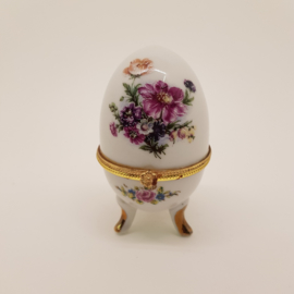 Porcelain Egg jewelery box Limoges