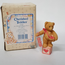 Bear with heart 203084 Cherished Teddies