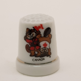 Canada Thimble with 2 beavers
