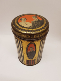 Tea tin with photos of the Royal Family from the 1930s/40s