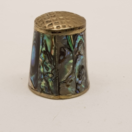 Alpaca Mexico antique thimble with mother of pearl