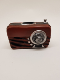 Transistor radio piggy bank