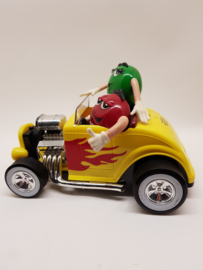 M&M-Spender im Hot Rod