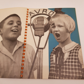 1936 Dozens of children's songs A.V.R.O. Children's choir