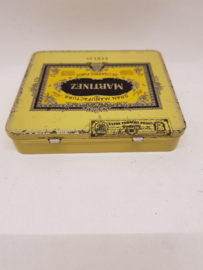 Martinez Perla's cigar tin