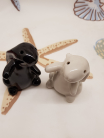 Salz- und Pfefferstreuer mit Hasenmotiv