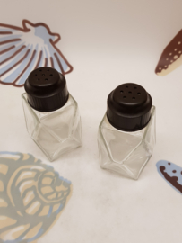 Antike Salz- und Pfefferstreuer