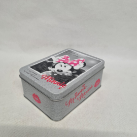 MInnie Mouse Love and Kisses Disney tin