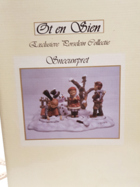 Sneeuwpret Ot en Sien met doos en cert.