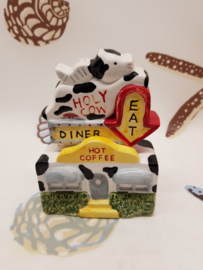 Hot Coffee Diner Holy Cow Salz und Pfeffer