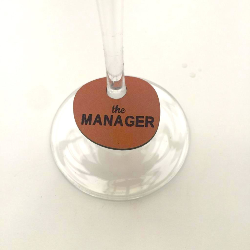 glass marker "the manager"