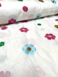 Stenzo Katoen embroidery bloemetjes