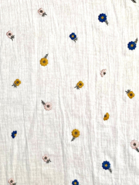 Stenzo Hydrofiel Embroidery le petit fleur