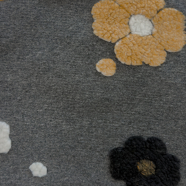 Luxe jassenstof 3D flowers - grijs  BT