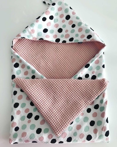 baby omslag doek met stoffen van babystofjes.nl